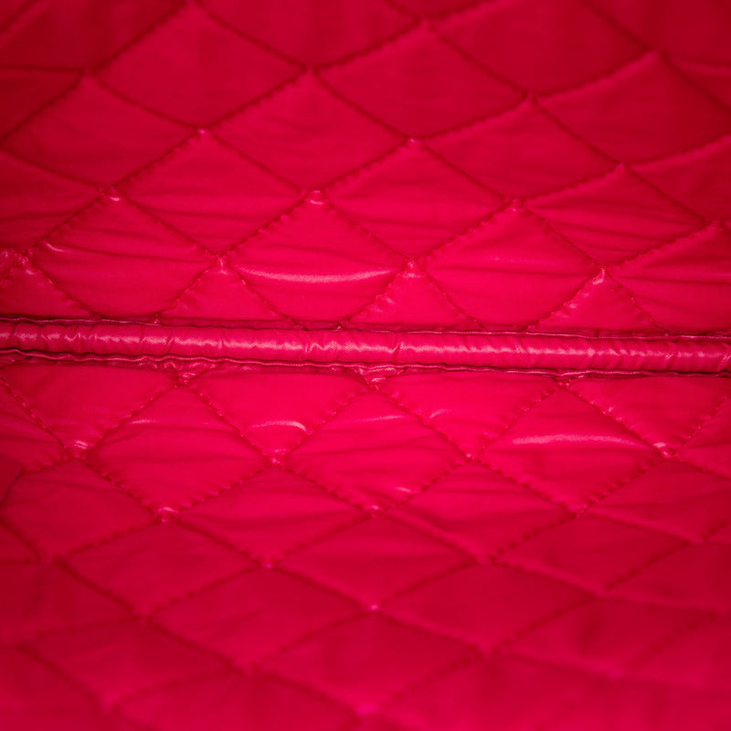 Small Quilted Lambskin O Case Clutch - Image 4