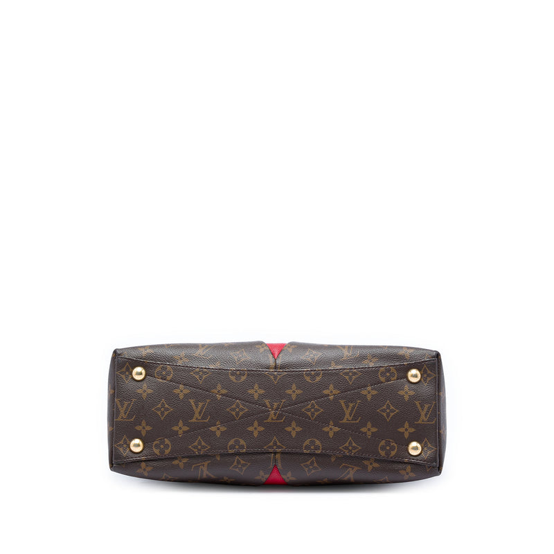Monogram V Tote MM - Image 3