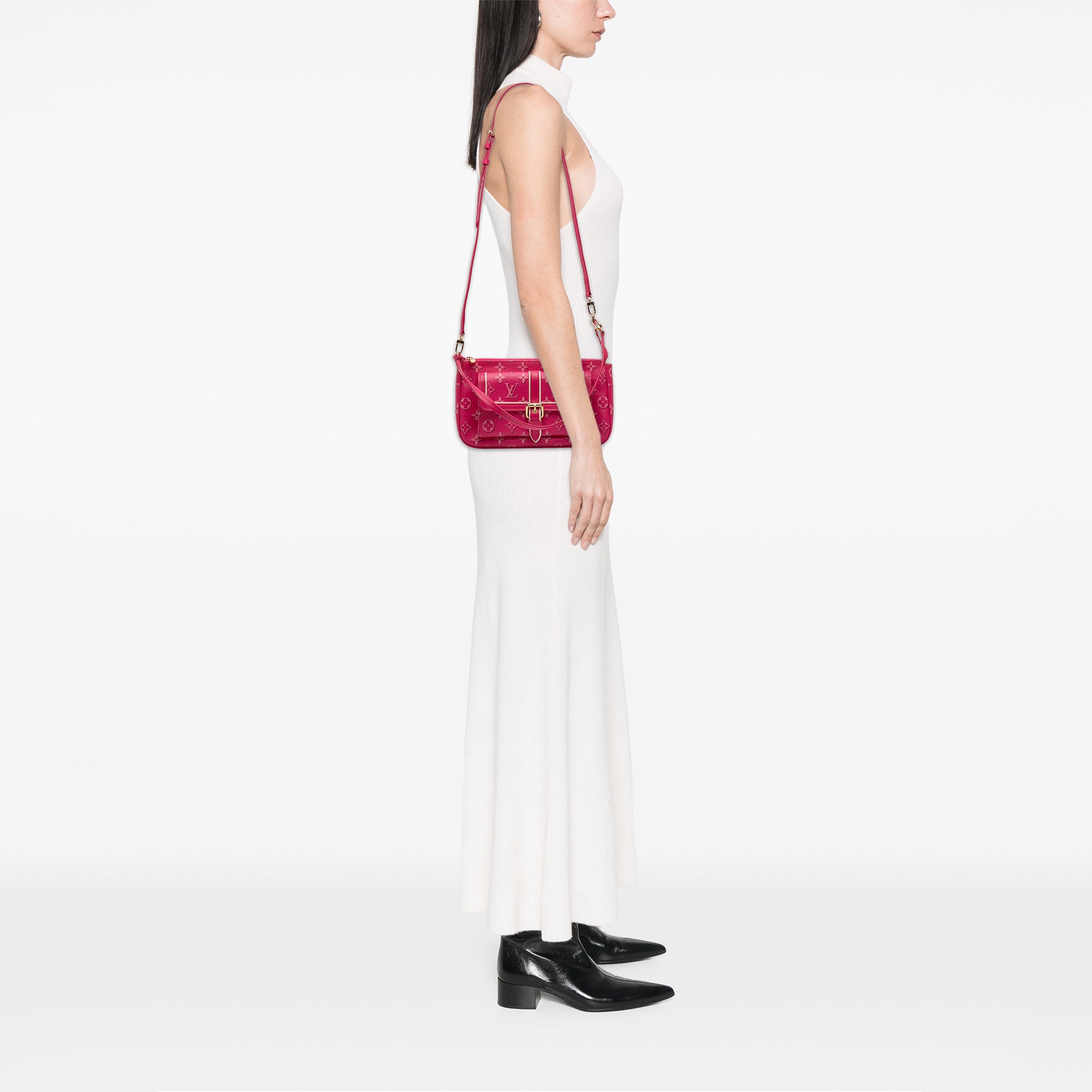 Fall For You Monogram Maxi Multi Pochette Accessoires - Image 6