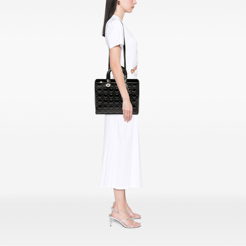 Large Patent Cannage Lady Dior - Image 9