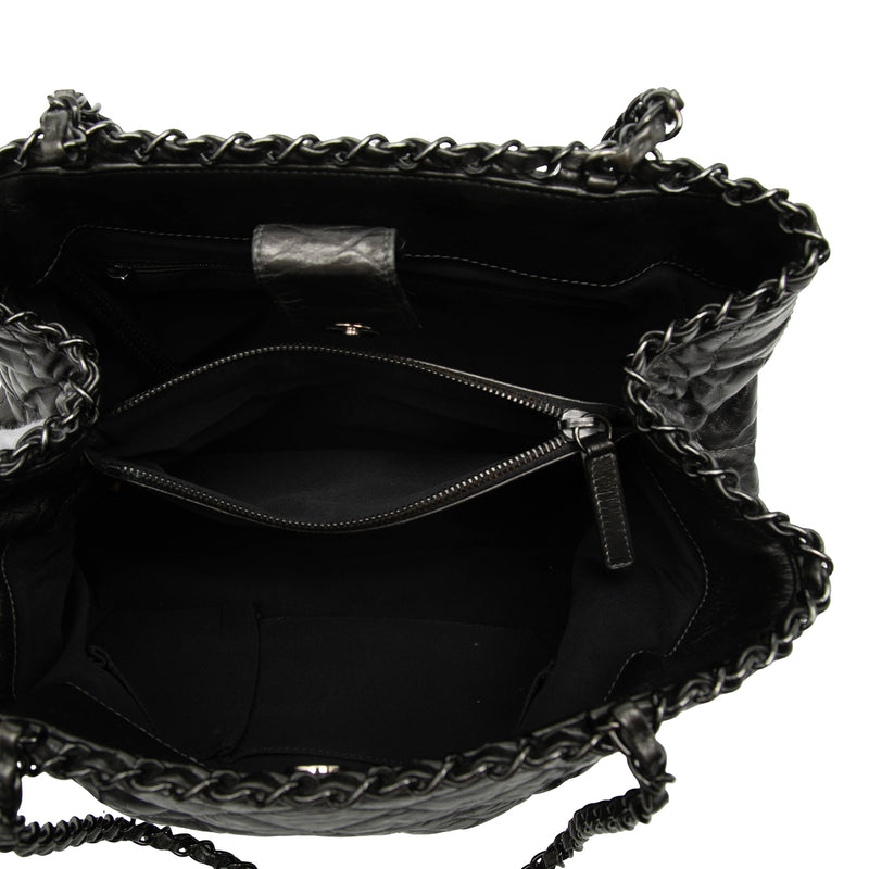 Small Quilted Calfskin Chain Me Tote - Image 4