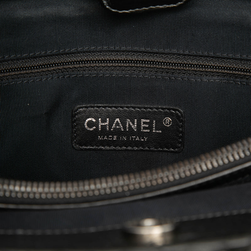 Small Quilted Calfskin Chain Me Tote - Image 5