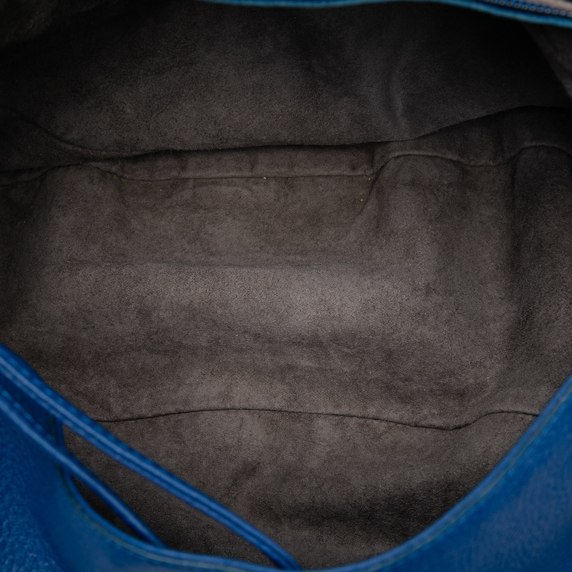 Large Washed Cervo Intrecciato Hobo - Image 4
