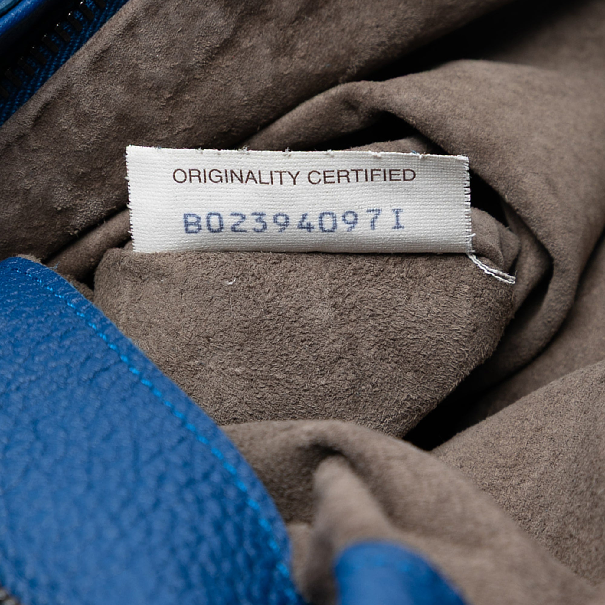 Large Washed Cervo Intrecciato Hobo - Image 6