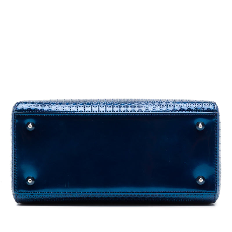 Medium Metallic Patent Microcannage Lady Dior - Image 3