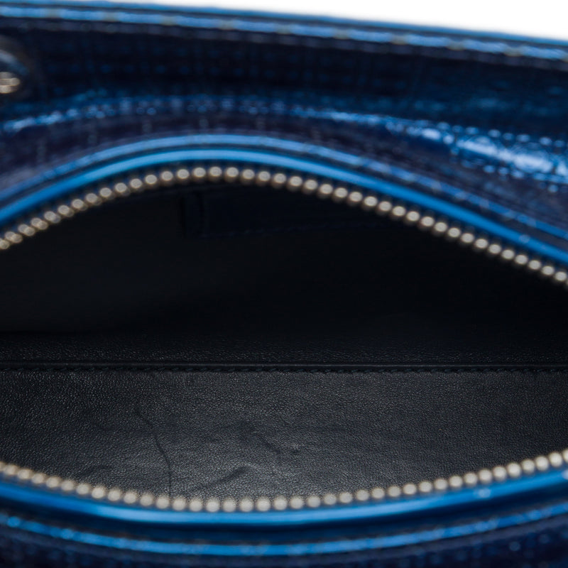 Medium Metallic Patent Microcannage Lady Dior - Image 4