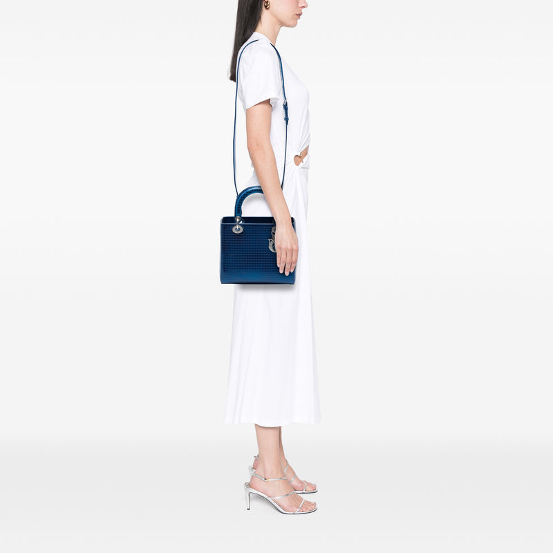 Medium Metallic Patent Microcannage Lady Dior - Image 6