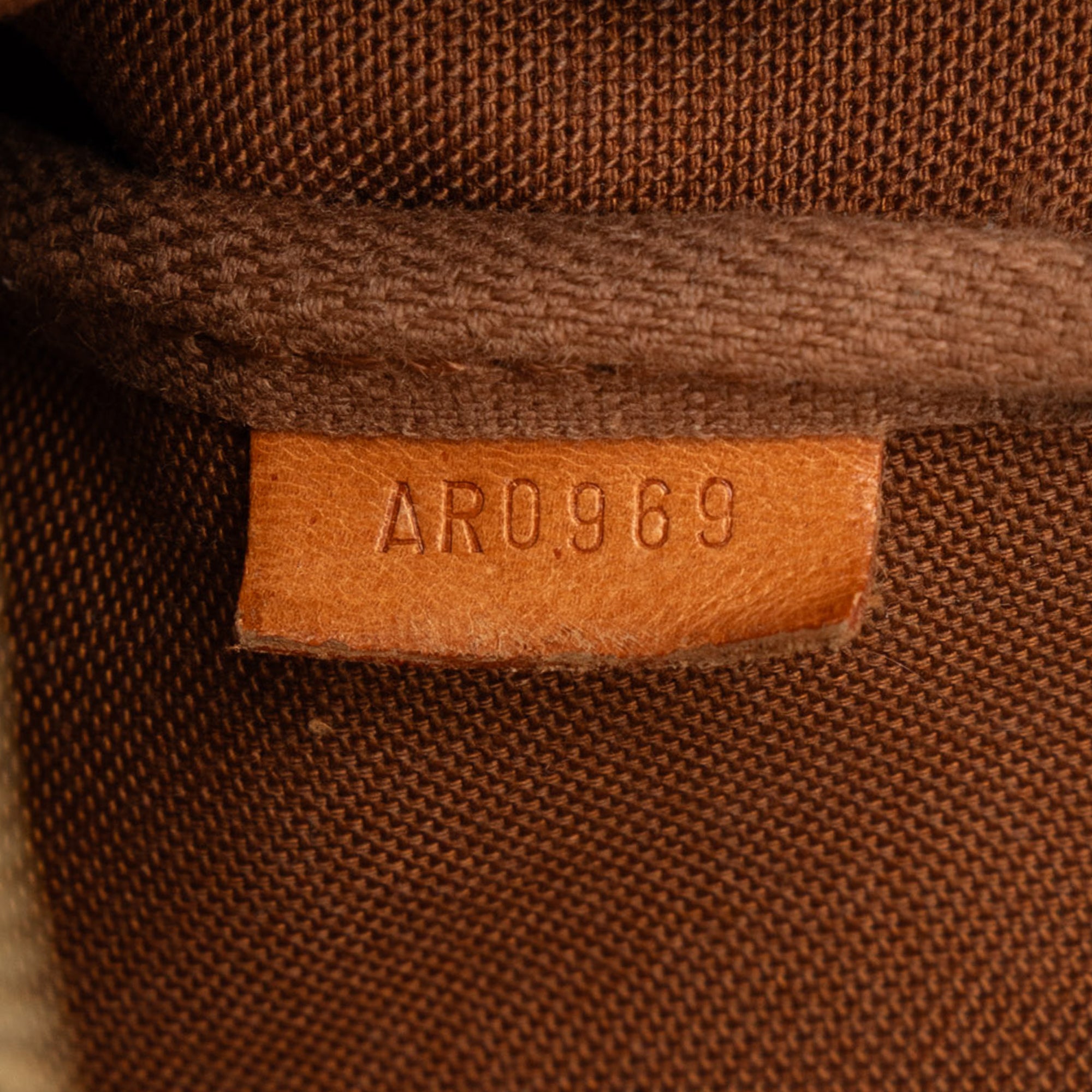 Monogram Pochette Accessoires - Image 6