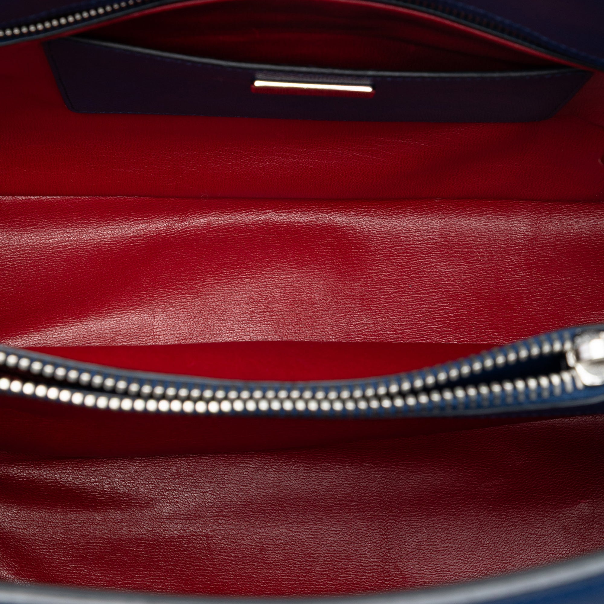 Saffiano Cuir Turnlock Twin Satchel - Image 4