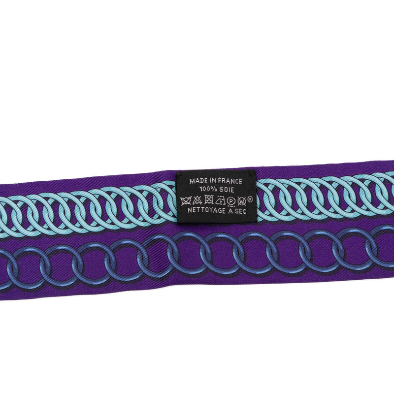Maillons Silk Twilly Scarf - Image 3