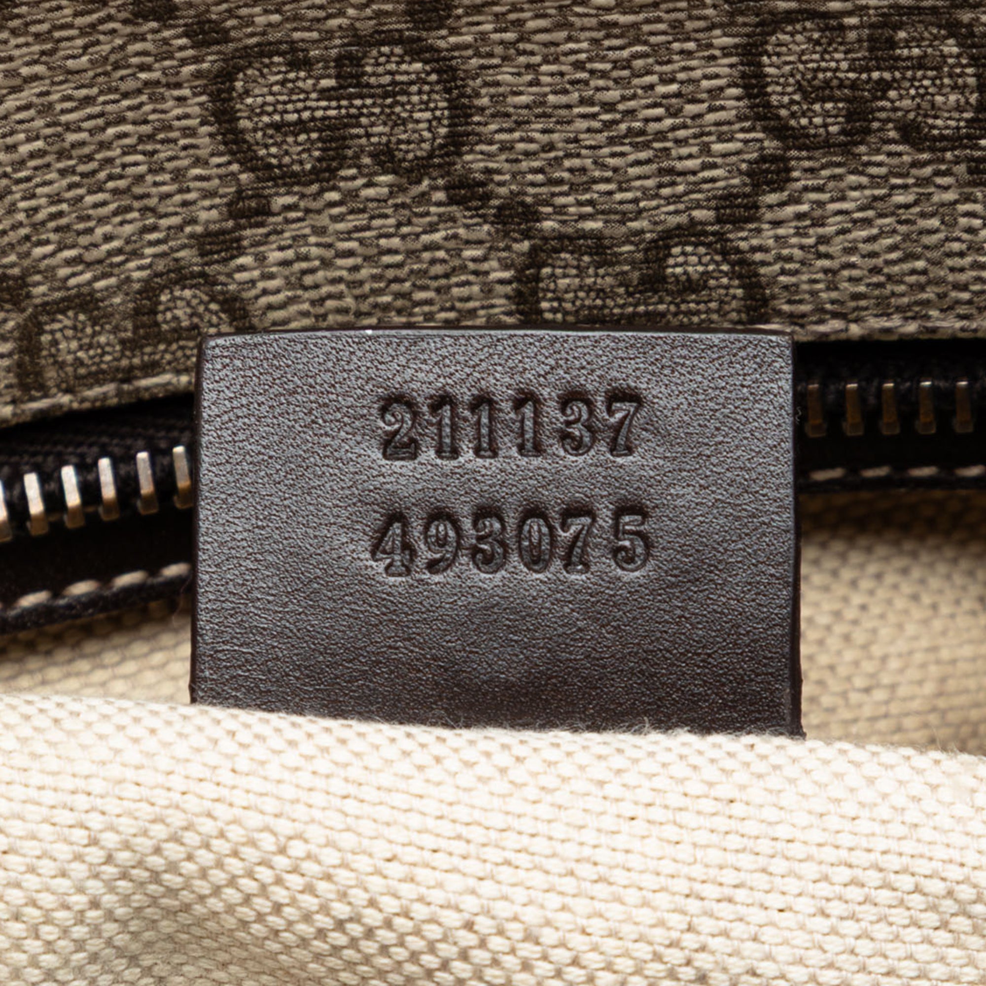 Medium GG Supreme Zippered Tote - Image 6