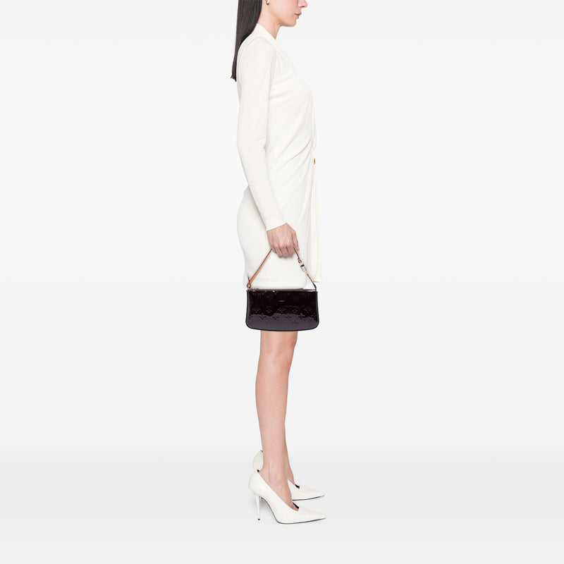 Monogram Vernis Pochette Accessoires - Image 5