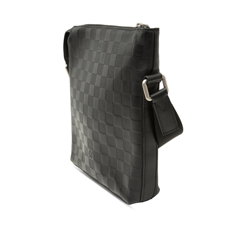 Damier Infini Discovery Messenger BB - Image 2