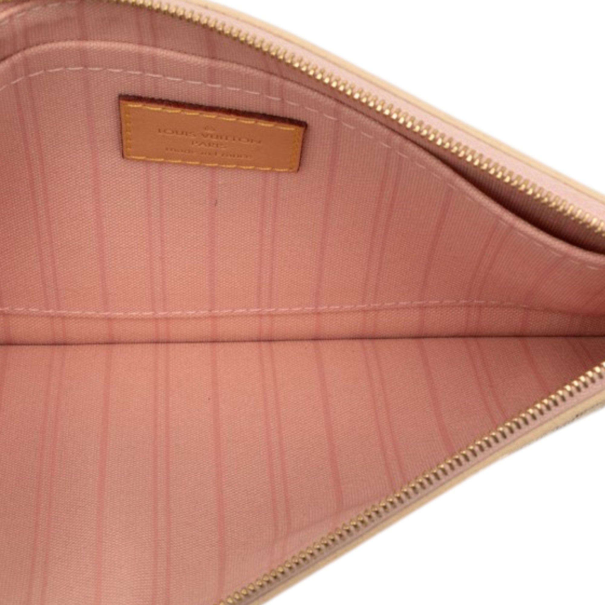 Damier Azur Neverfull MM Pouch - Image 4