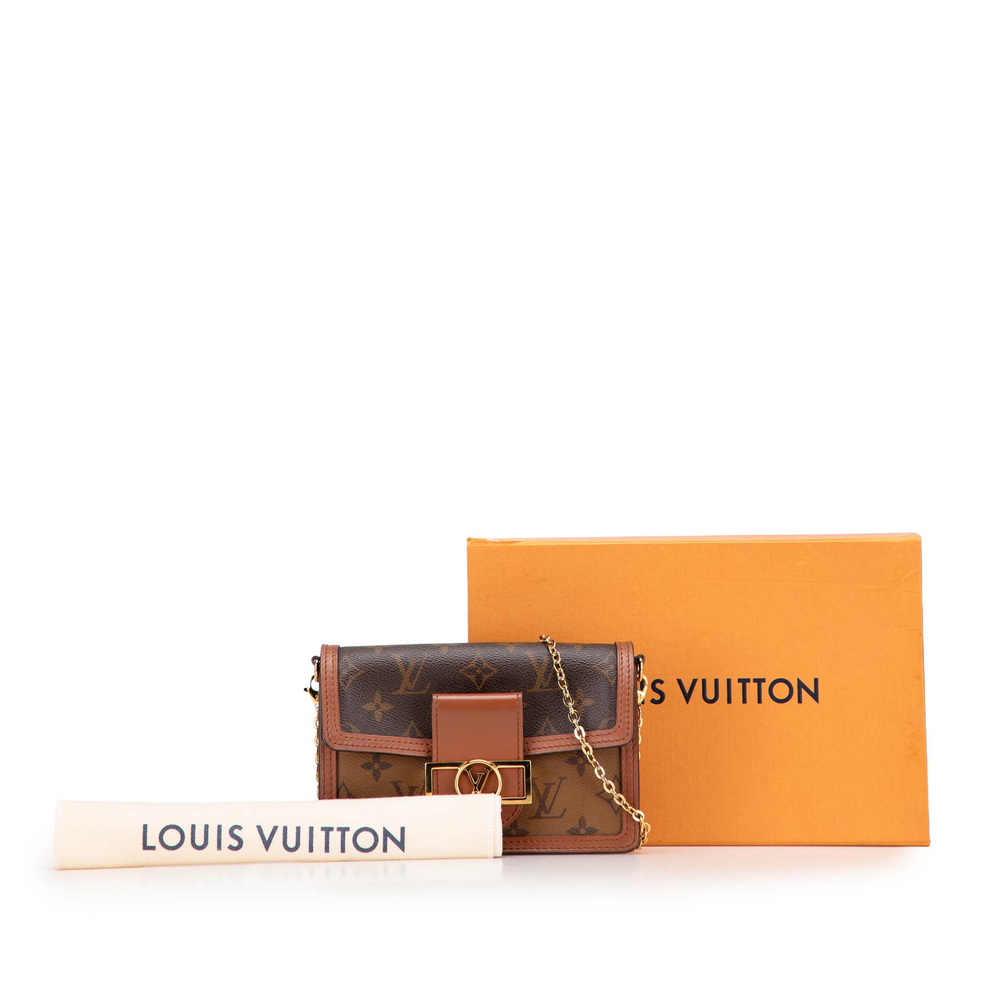 Monogram Reverse Dauphine Wallet on Chain - Image 10