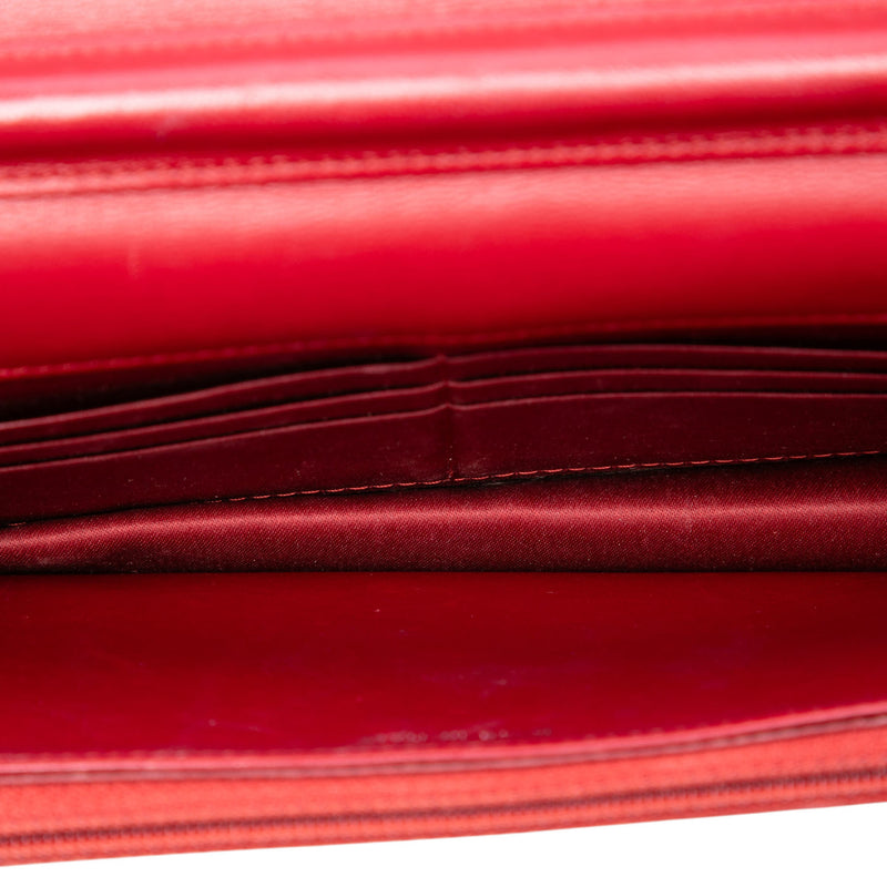 CC Embossed Lambskin Camellia Wallet On Chain - Image 4