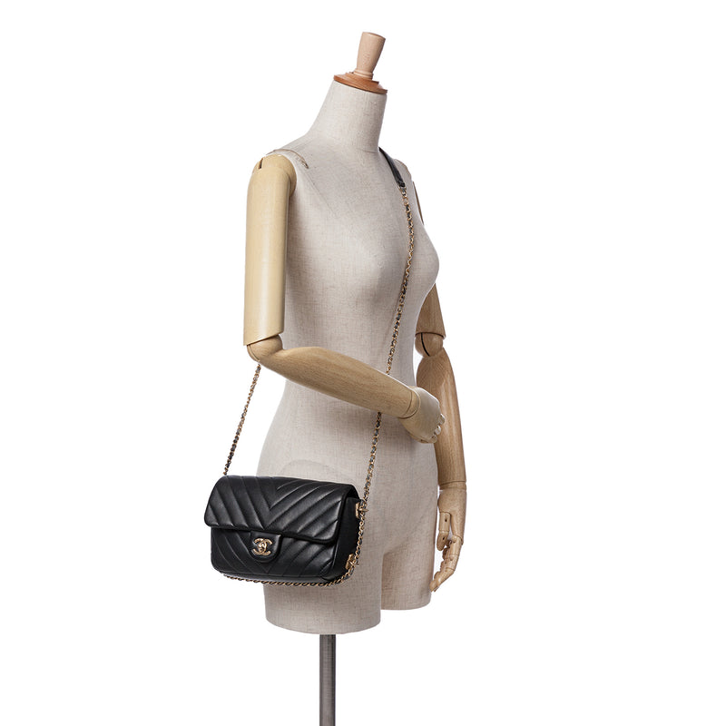 Mini Rectangular Chevron Lambskin Chain Around Flap - Image 9