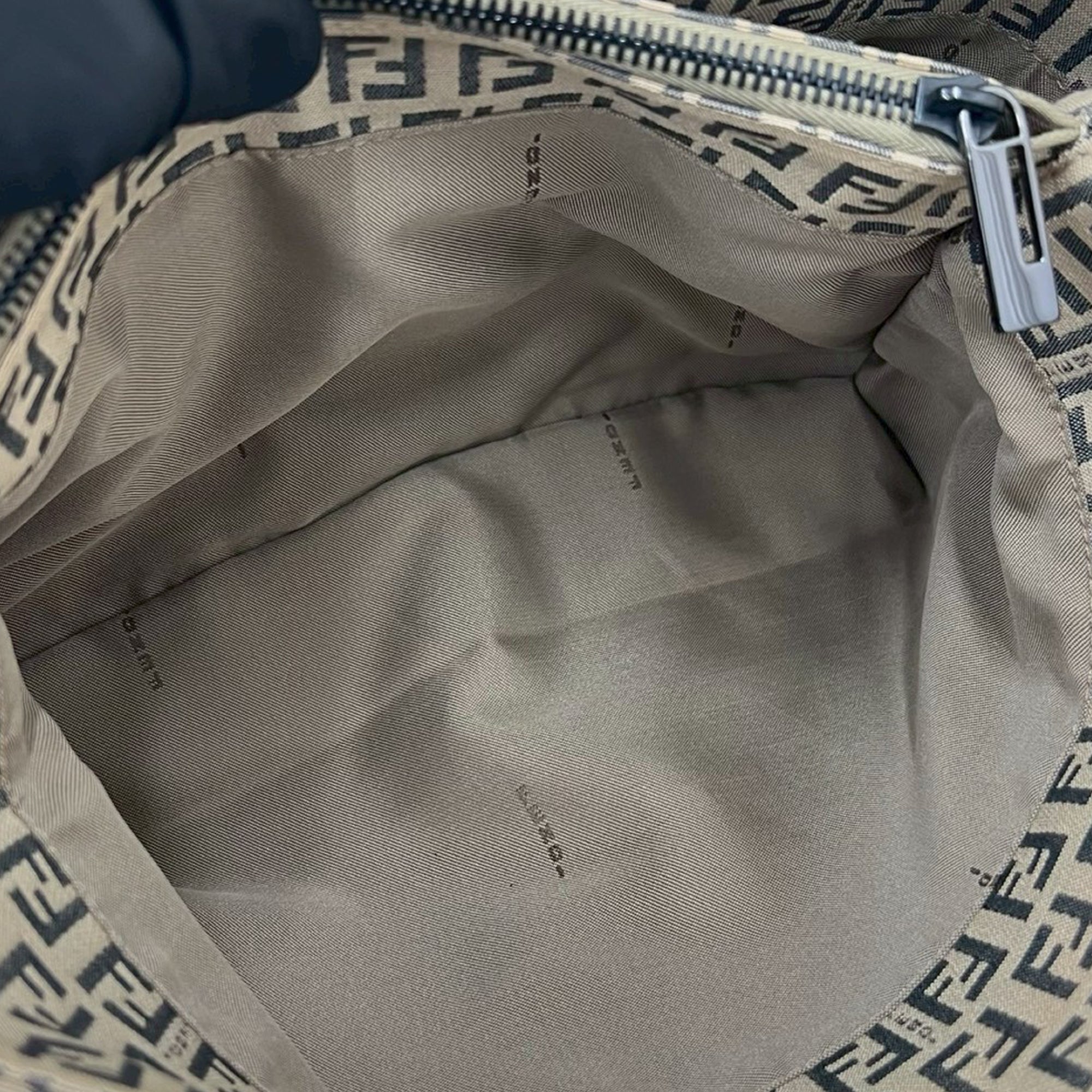 Zucchino Canvas Tote - Image 4