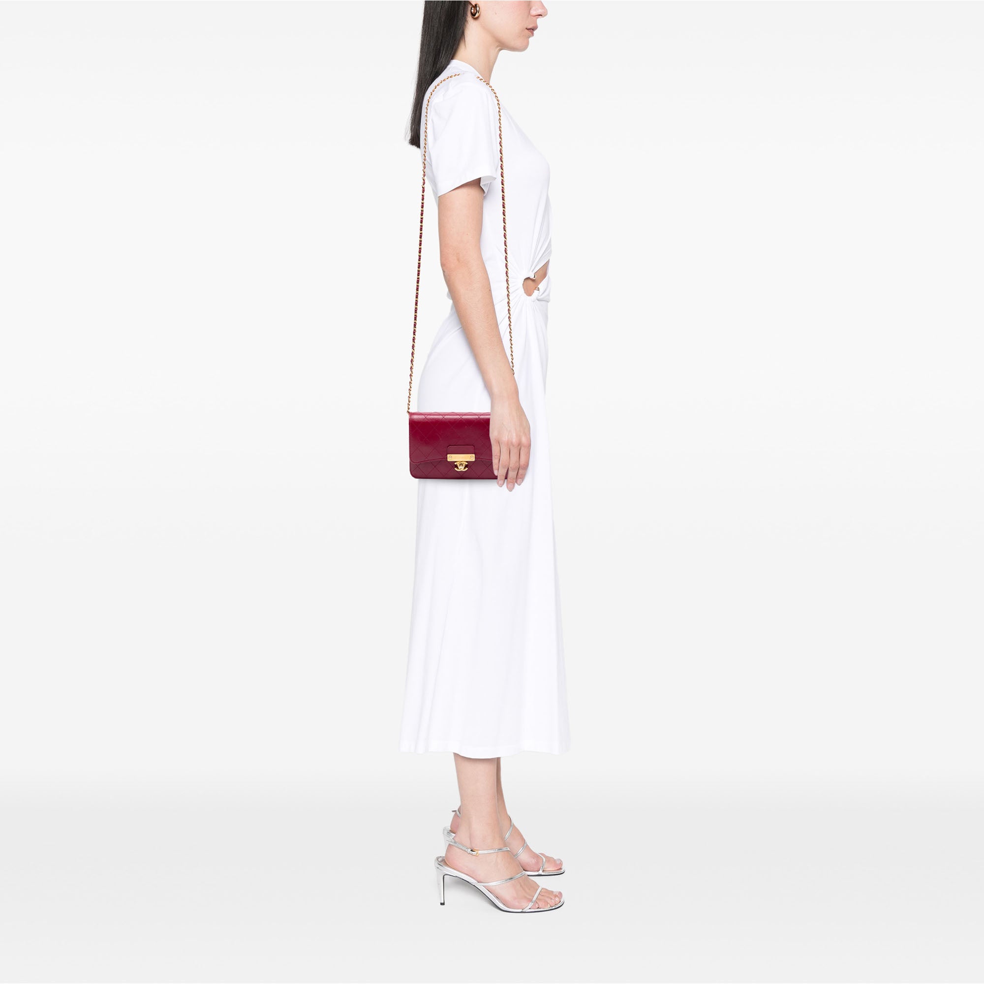 Stitched Goatskin Golden CC Wallet On Chain - Image 6
