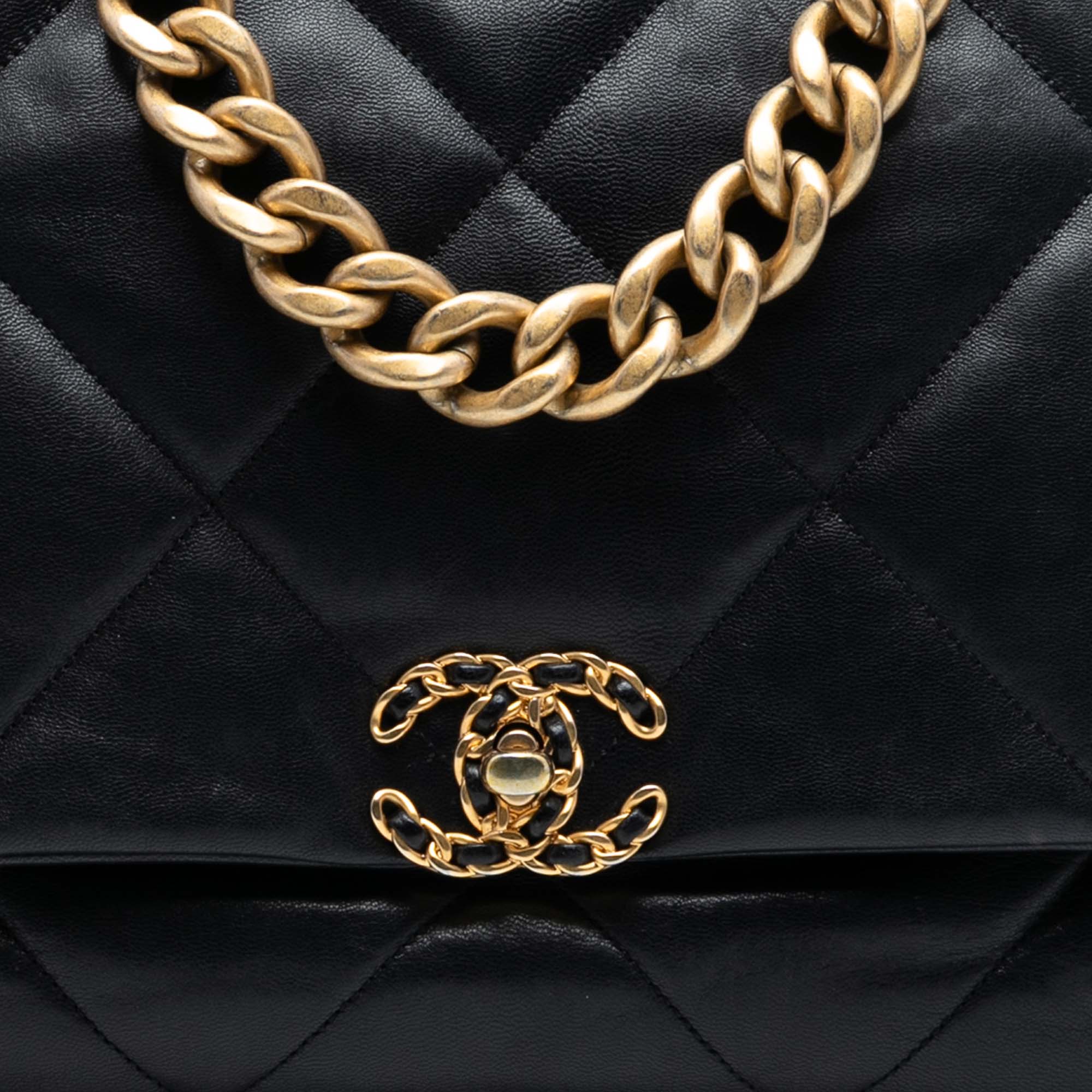Maxi Lambskin 19 Flap - Image 7