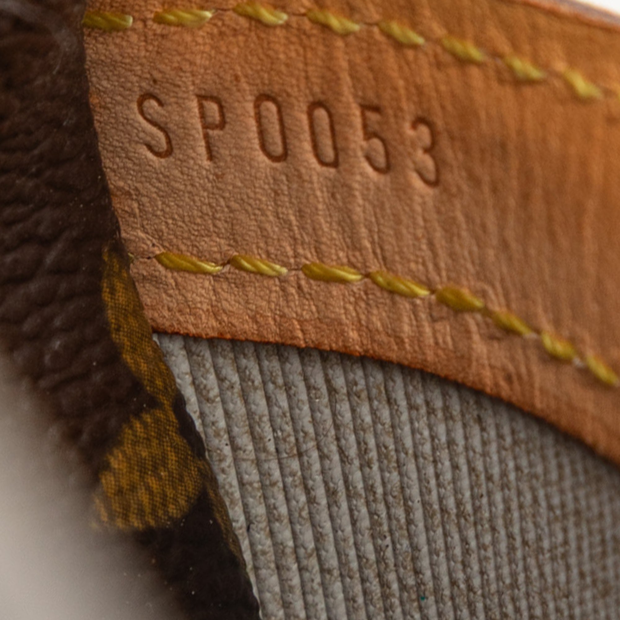 Monogram Reporter PM - Image 6