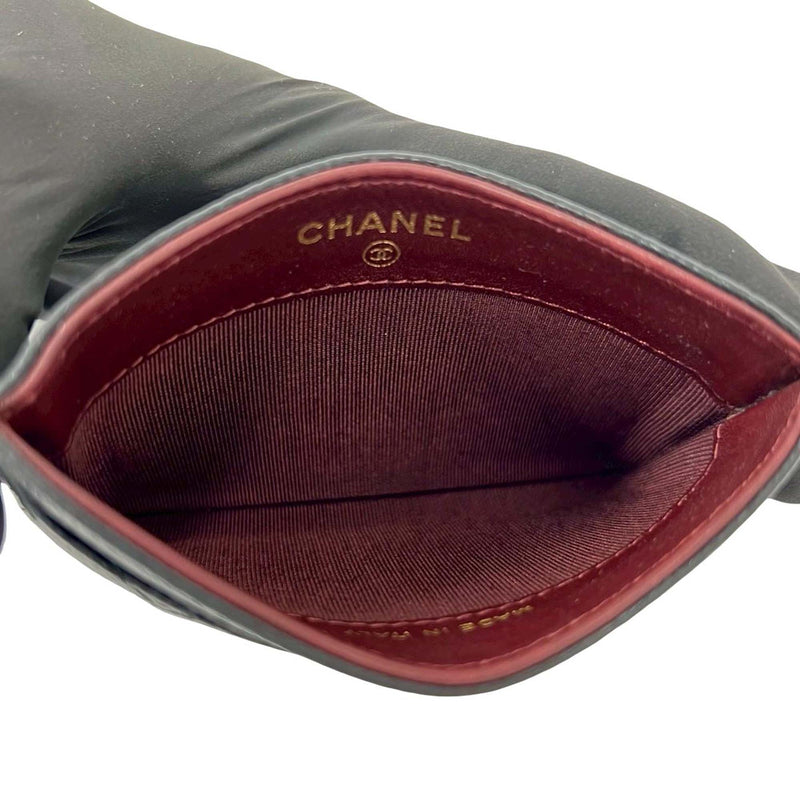 CC Quilted Caviar Card Case - Image 4