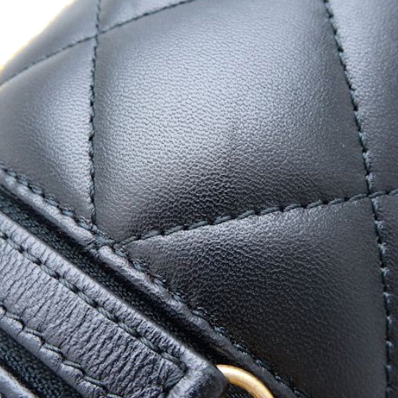 Small Quilted Lambskin Side Note Vanity Case - Image 11