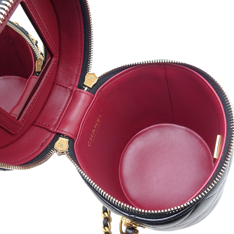 Small Quilted Lambskin Side Note Vanity Case - Image 5