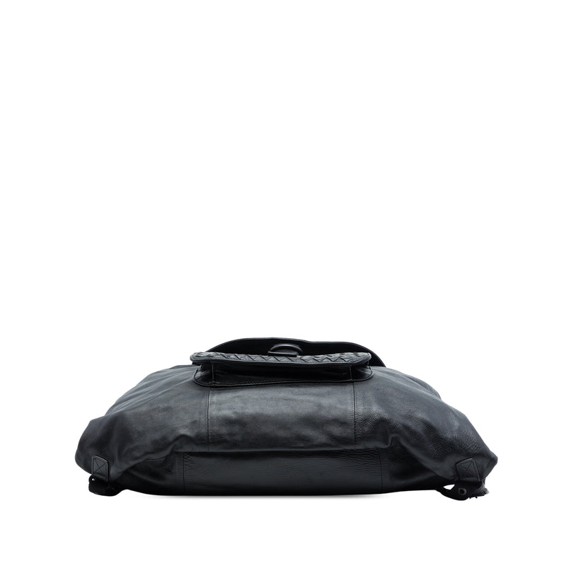 Intrecciato Trimmed Leather Drawstring Backpack - Image 3
