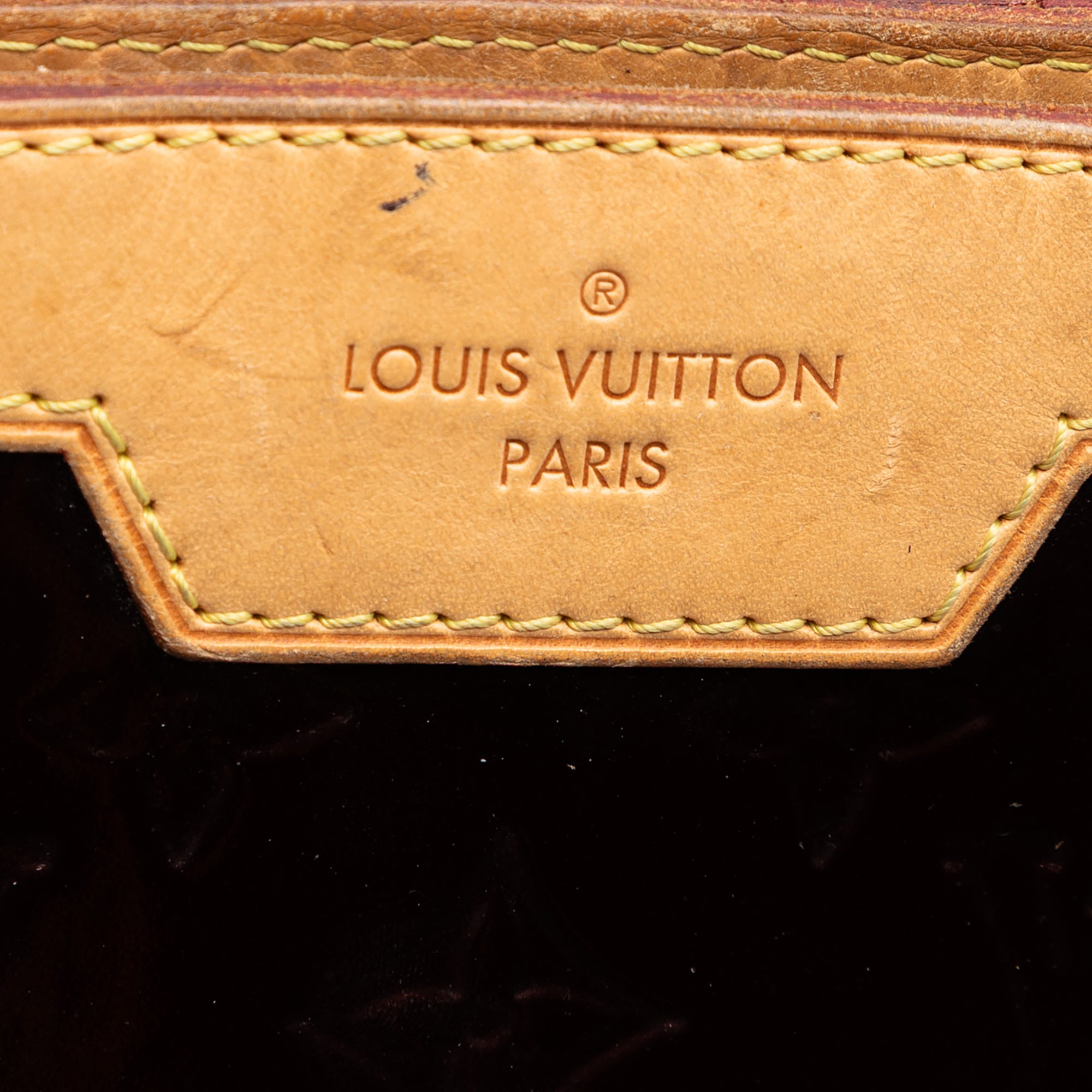 Monogram Vernis Brea MM - Image 6