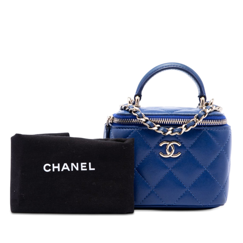 Mini CC Quilted Lambskin Top Handle Vanity Case With Chain - Image 7