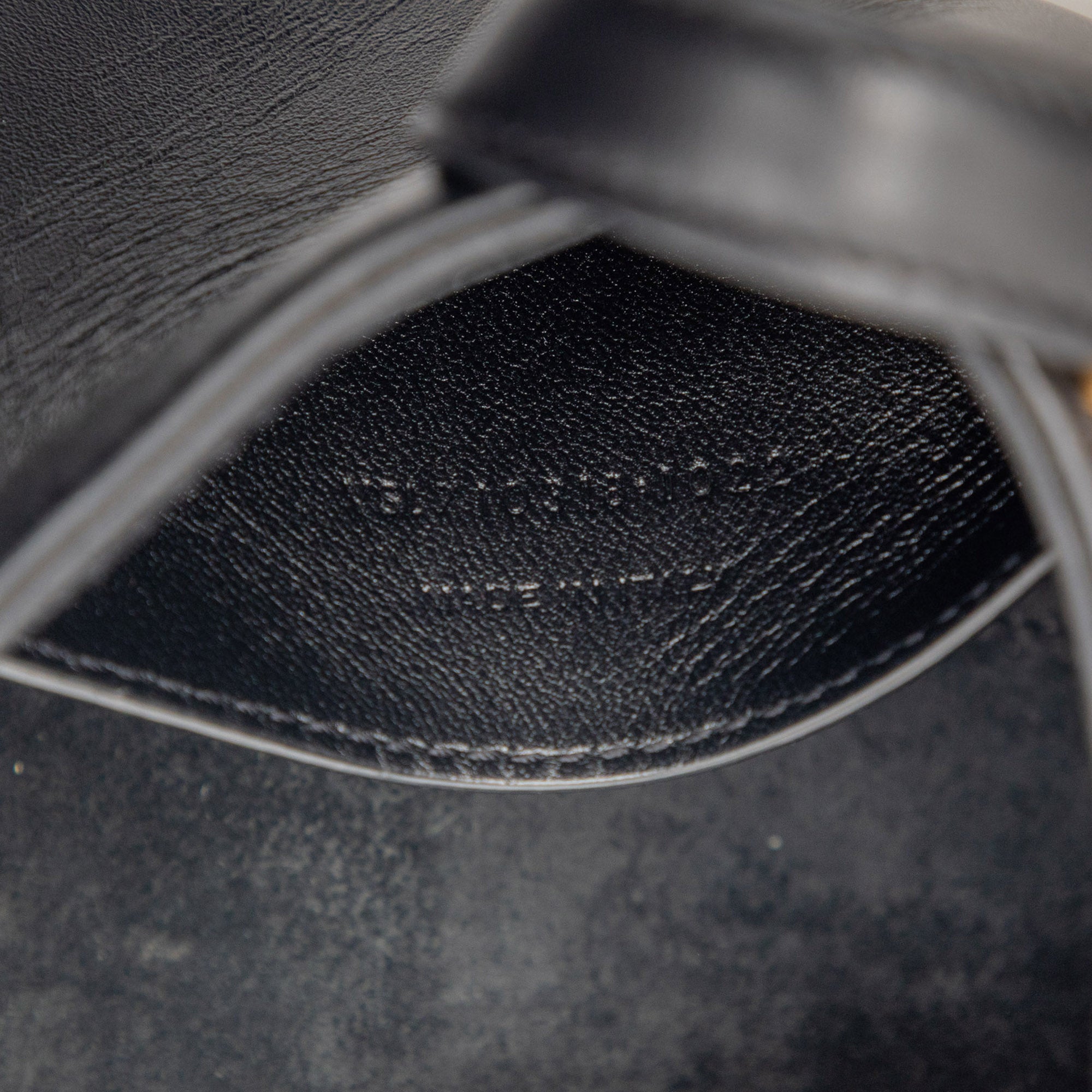 Mini Smooth Calfskin Le 5 a 7 - Image 6
