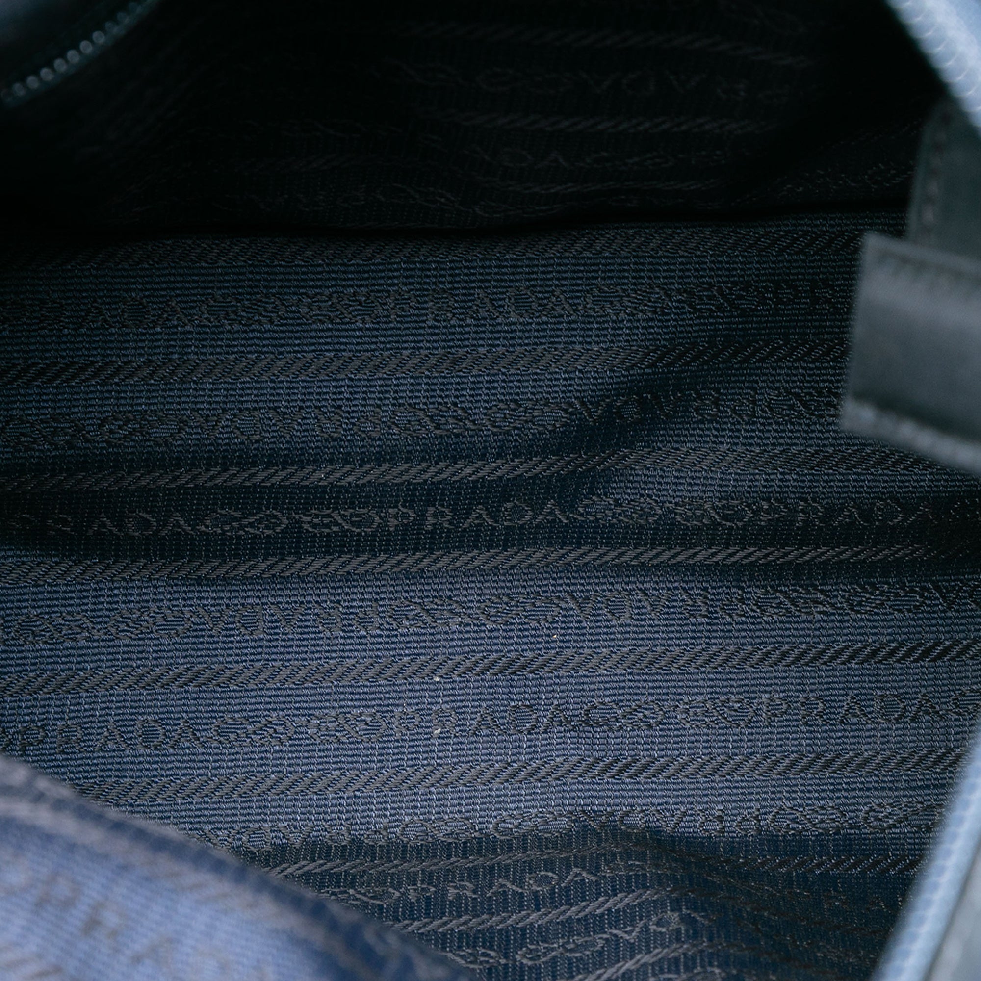 Tessuto Metal Handle Bag - Image 4