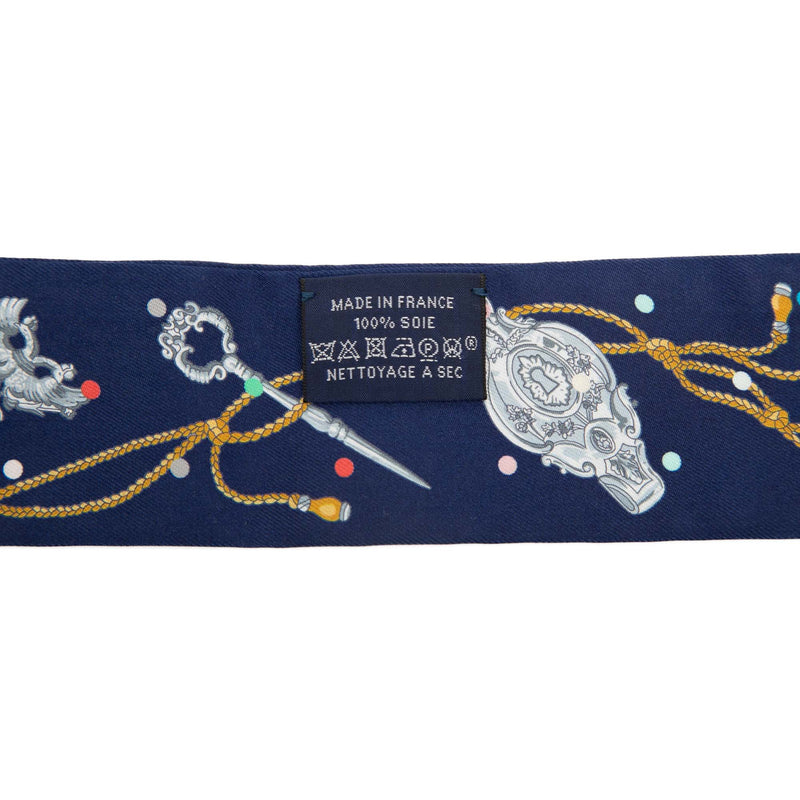 Les Cles a Pois Silk Twilly Scarf - Image 4
