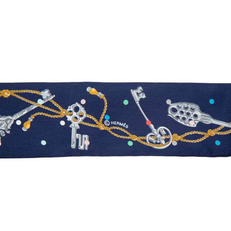 Les Cles a Pois Silk Twilly Scarf - Image 5