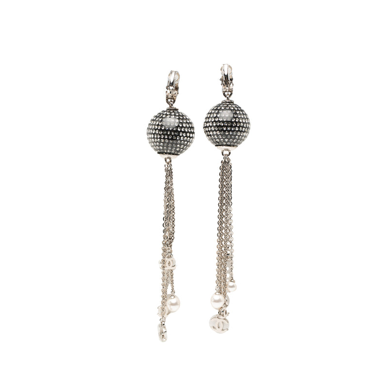 CC Brass Resin Strass Faux Pearl Disco Ball Drop Clip On Earrings - Image 2