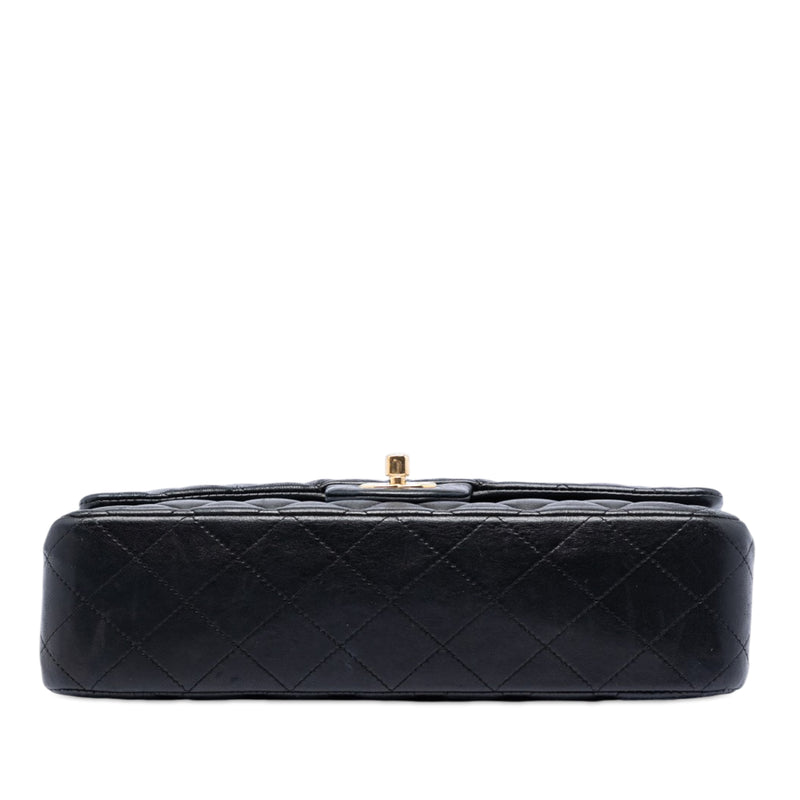 Medium Classic Lambskin Double Flap - Image 3