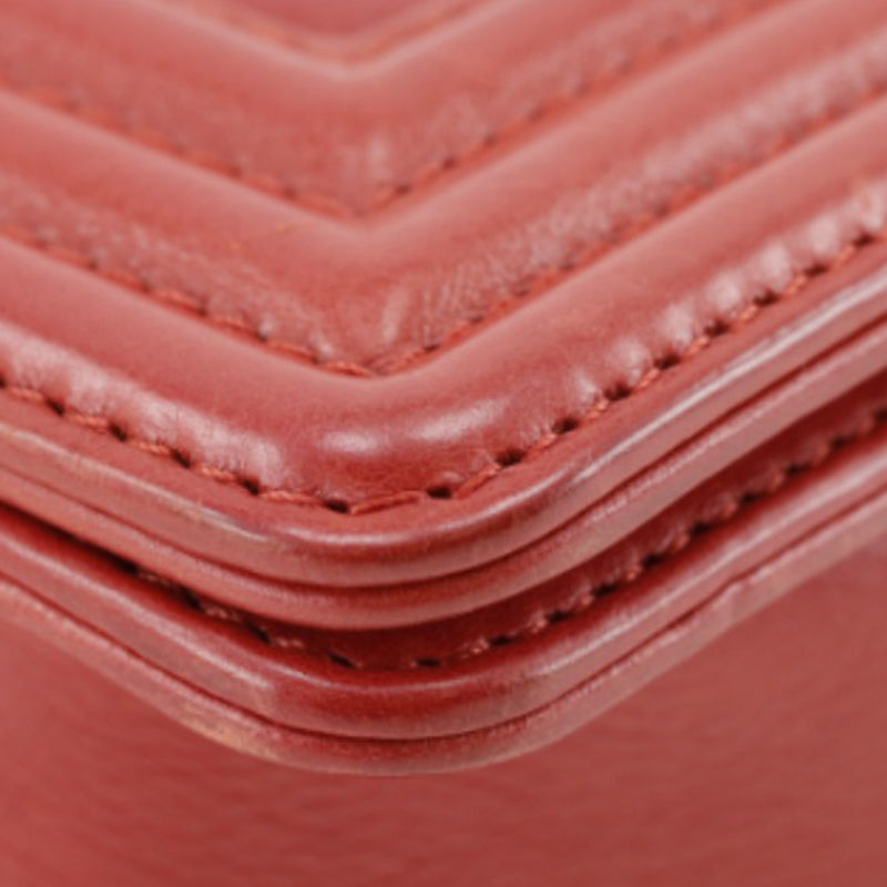 Old Medium Quilted Lambskin Boy Flap - Image 15