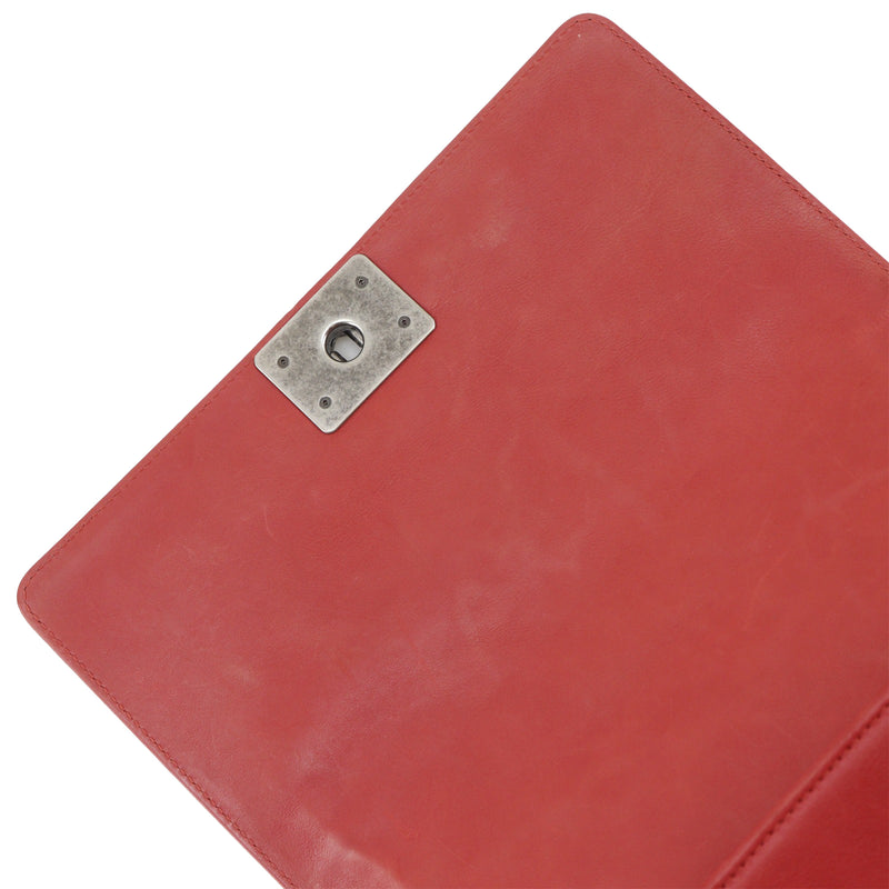 Old Medium Quilted Lambskin Boy Flap - Image 19