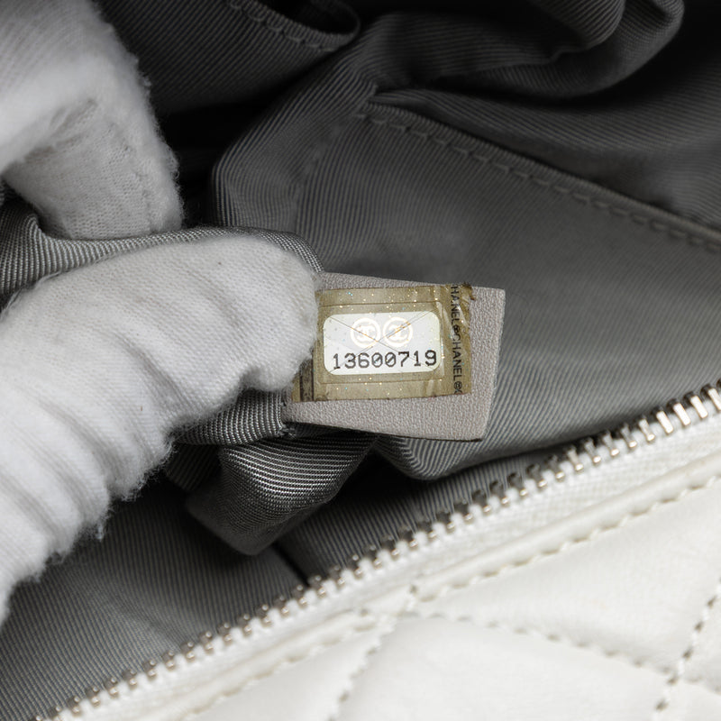 CC Lambskin Frame Tote - Image 6