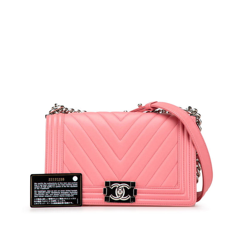 Old Medium Chevron Lambskin Boy Flap - Image 8