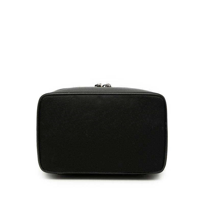 Nylon Bamboo Vanity Bag - Image 3