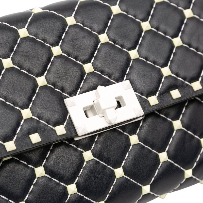 Quilted Lambskin Free Rockstud Spike Wallet On Chain - Image 8