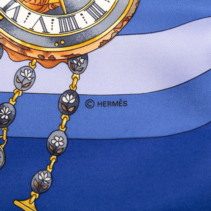 Parmi Les Fleurs Je Compte Les Heures Silk Scarf 90 - Image 3