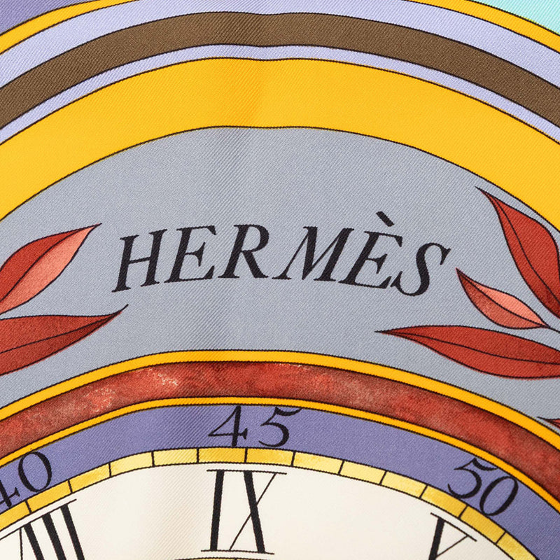Parmi Les Fleurs Je Compte Les Heures Silk Scarf 90 - Image 4