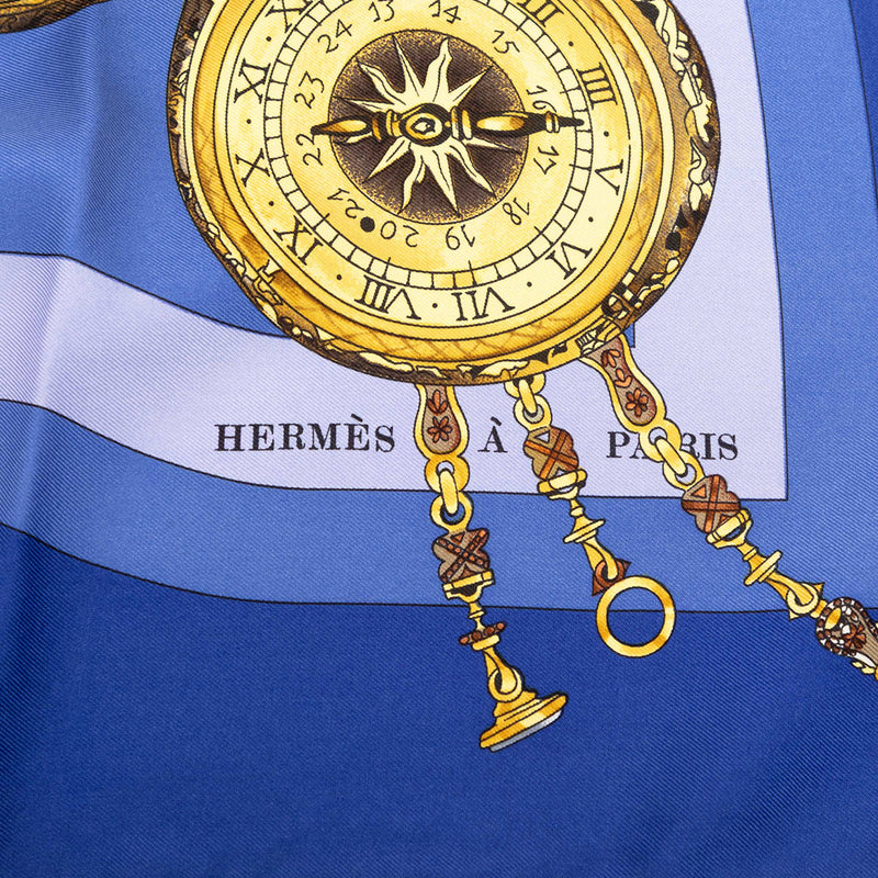 Parmi Les Fleurs Je Compte Les Heures Silk Scarf 90 - Image 5