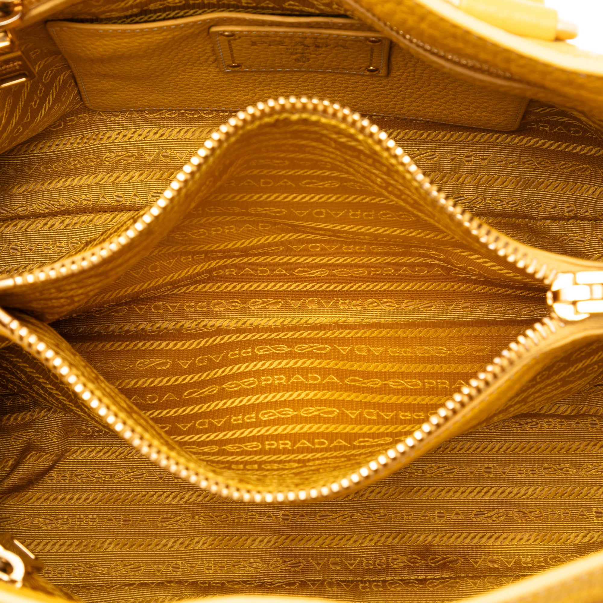 Vitello Daino Open Convertible Tote - Image 4