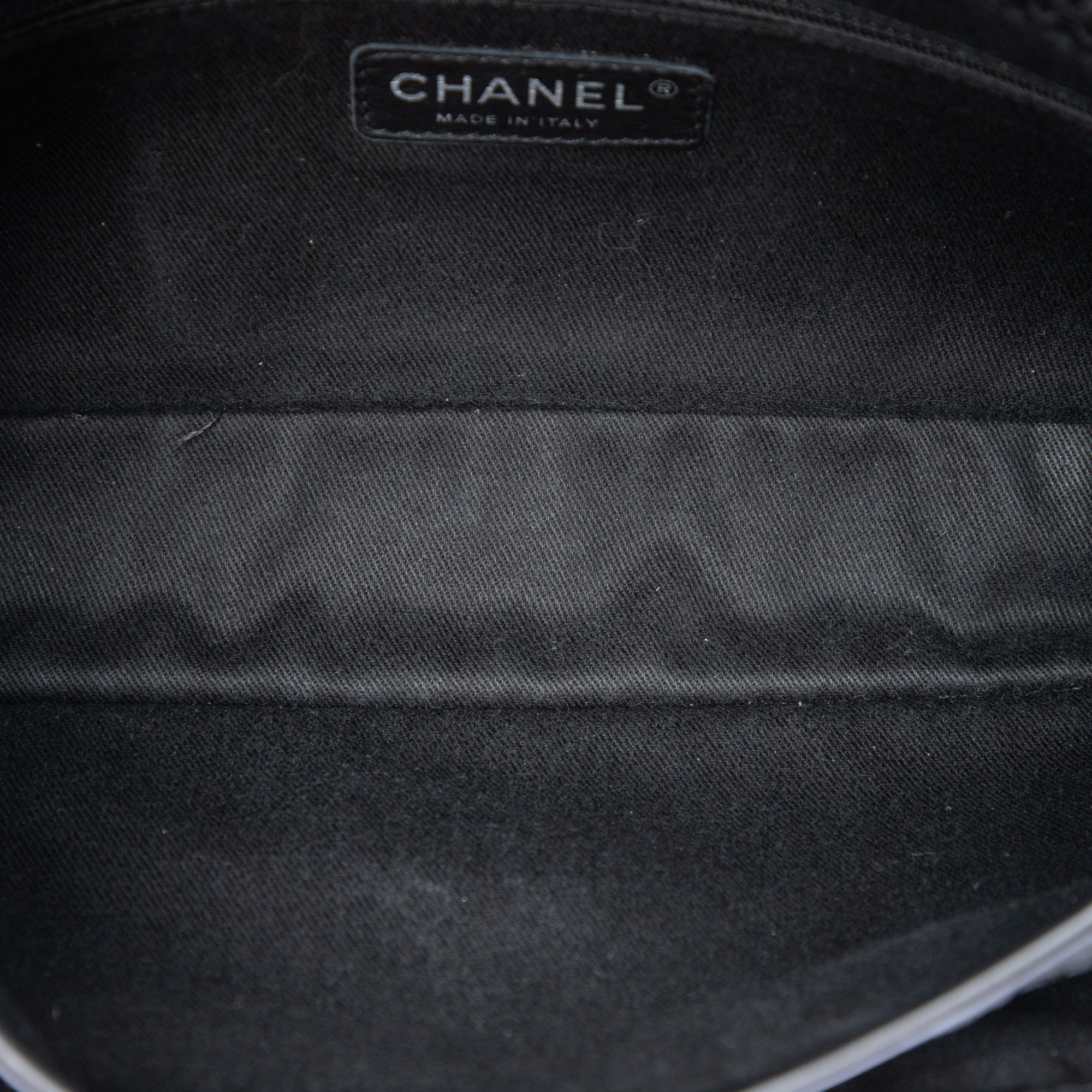 Medium Perforated Lambskin Up In The Air Flap - Image 4