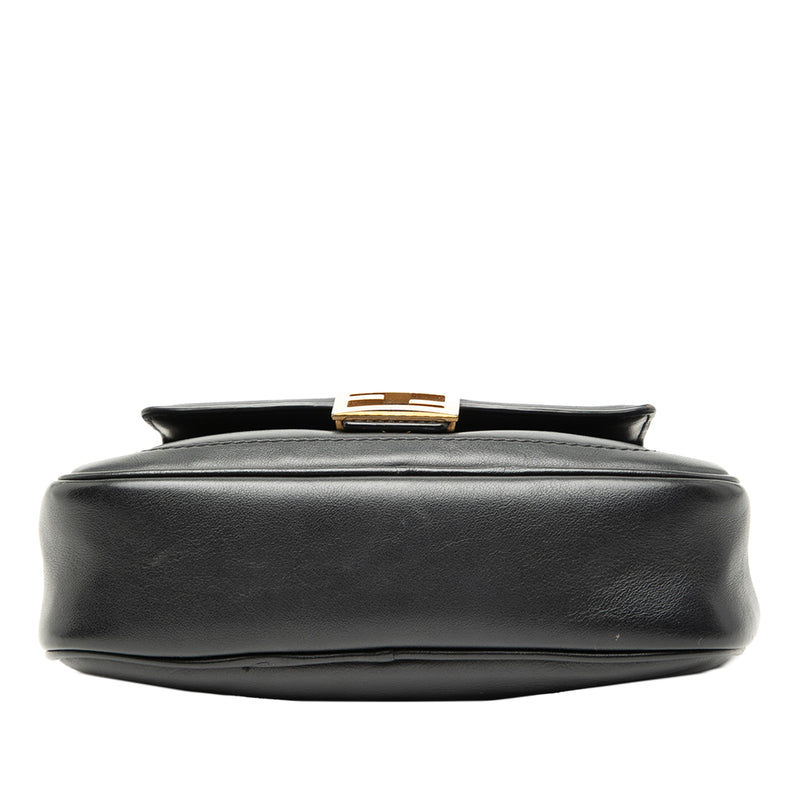 Leather Easy 2 Baguette Crossbody - Image 3