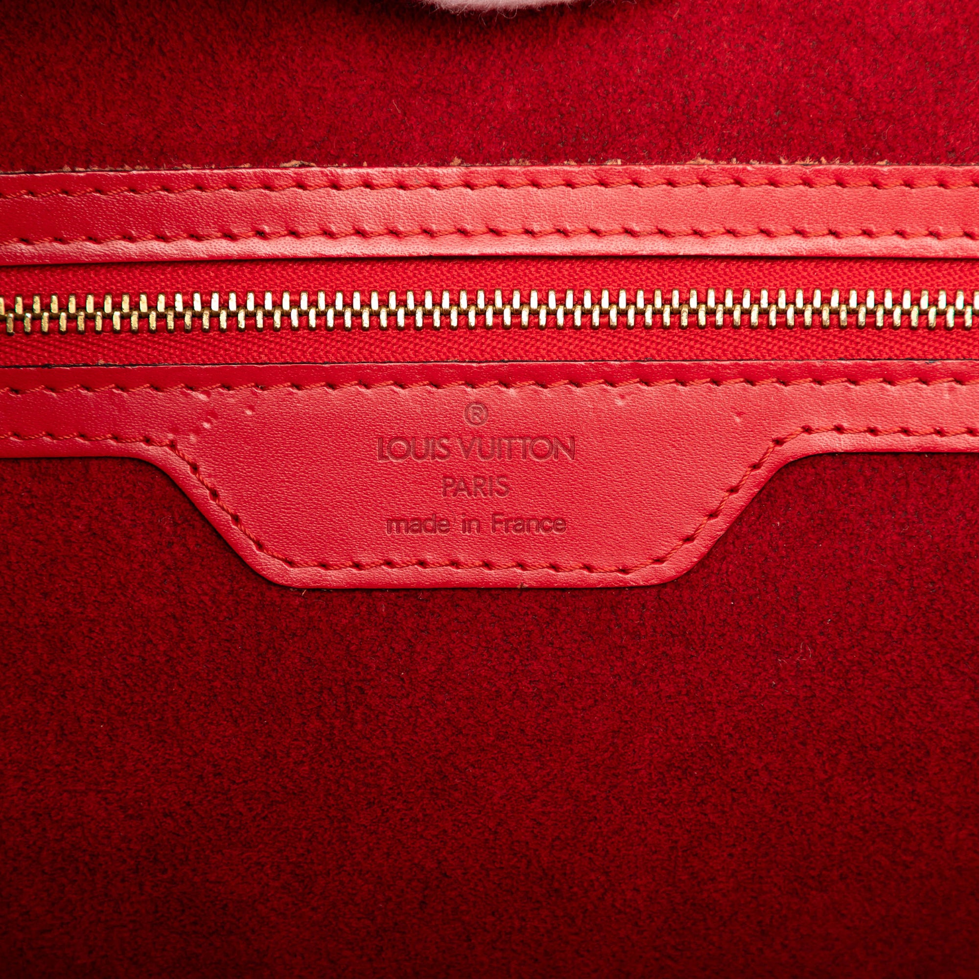 Epi Saint Jacques GM Long Strap - Image 5